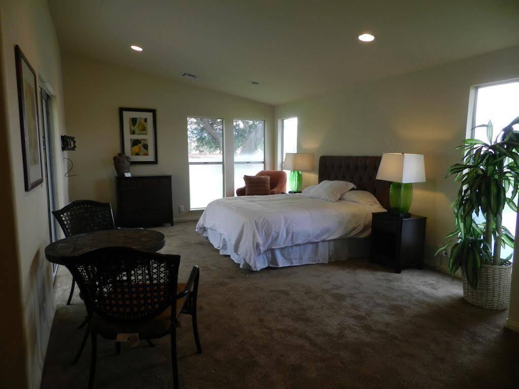 The Villas At Emerald Desert Desert Palms Exterior photo